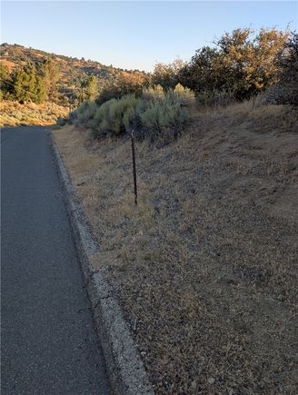 0 Fox Ridge Court #2 Tehachapi, CA Plot of land Active - Photo 1 of 8. Opens carousel modal