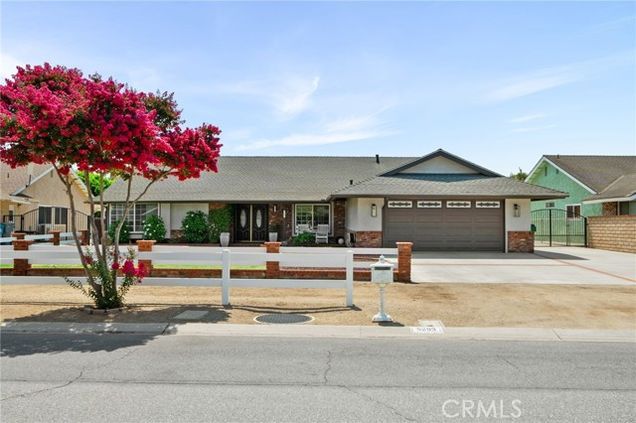 5293 Trail Street Norco, CA House Active - Photo 1 of 43. Opens carousel modal