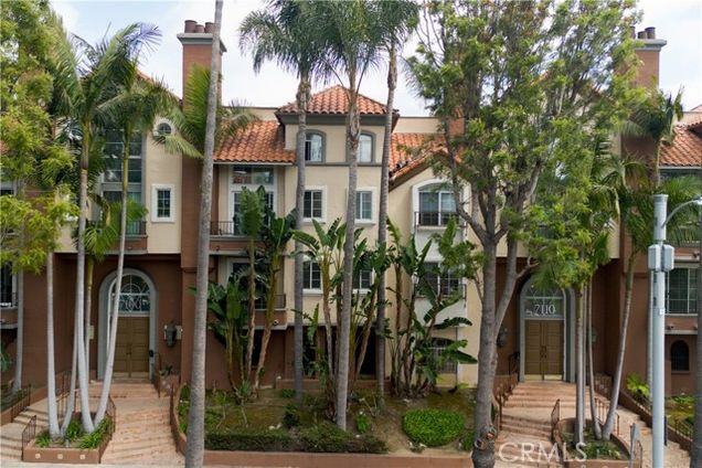 7100 La Tijera Boulevard Unit B202 Los Angeles, CA Condo Sold - Photo 1 of 38. Opens carousel modal