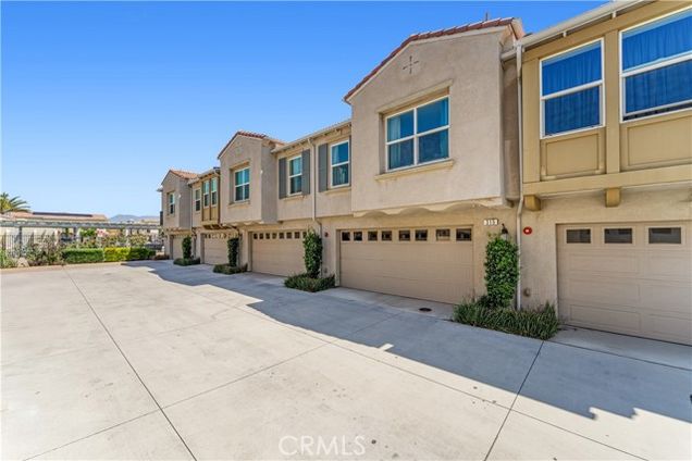 7155 Citrus Avenue Unit 315 Fontana, CA Townhouse Sold - Photo 1 of 59. Opens carousel modal