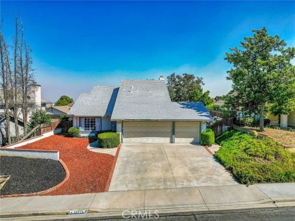 22775 Tea Rose Lane