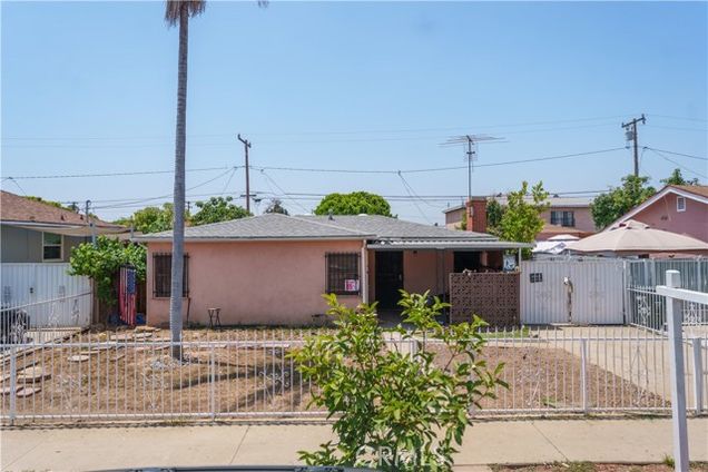 2429 W Cleveland Avenue