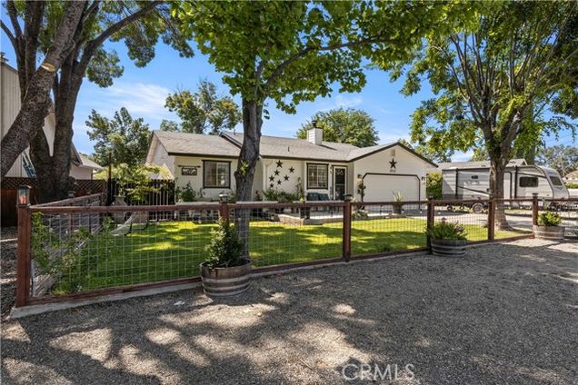 19342 Mountain Meadow