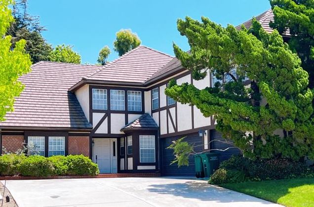 3326 Fosca Carlsbad, CA House Sold - Photo 1 of 39. Opens carousel modal