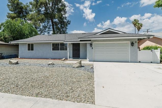 980 E Wesley Place Hemet, CA House Pending - Photo 1 of 44. Opens carousel modal