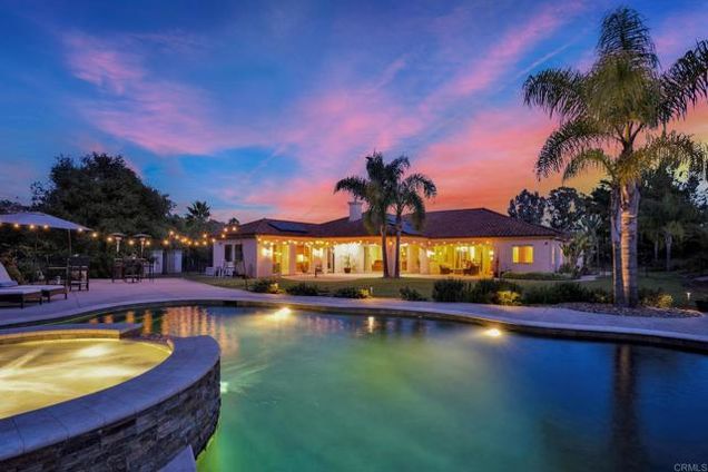 2050 Buena Village Dr