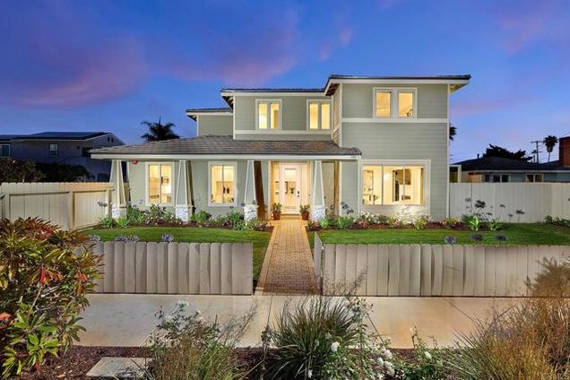 1506 Alvarado St