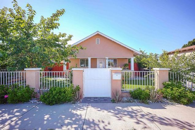 320 W 8th Avenue