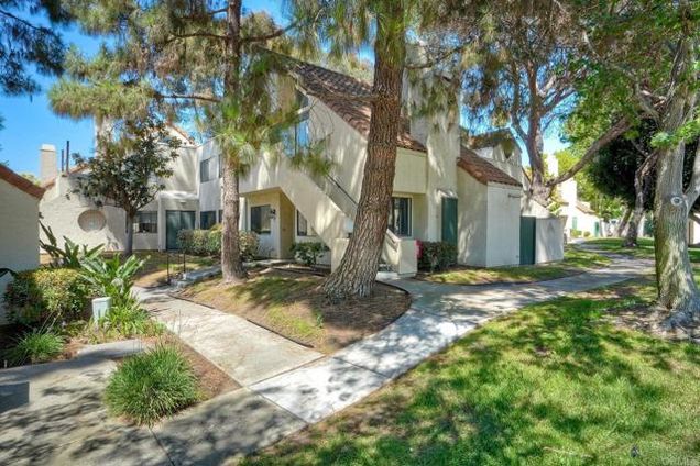 391 N Melrose Unit A