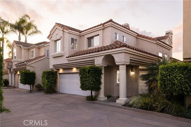2295 La Playa Drive Costa Mesa, CA House Active - Photo 1 of 16. Opens carousel modal