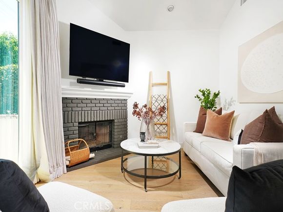 507 Orange Avenue Newport Beach, CA Condo Sold - Photo 1 of 32. Opens carousel modal