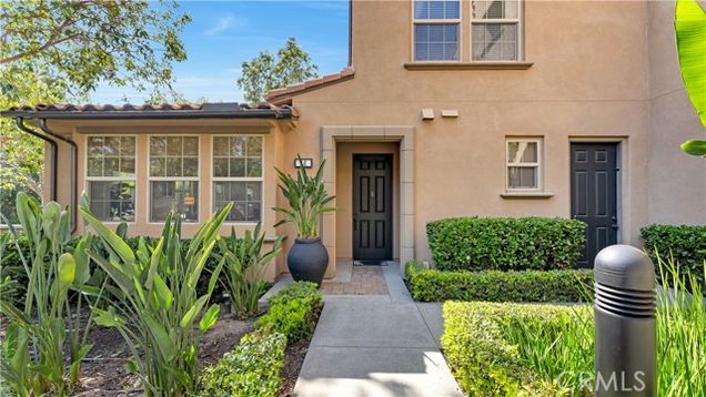 46 Full Moon Irvine, CA Condo Sold - Photo 1 of 29. Opens carousel modal