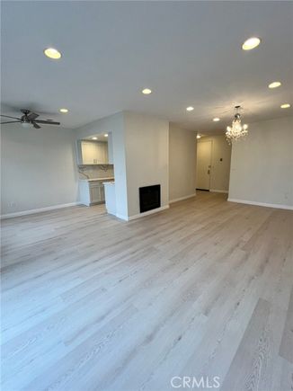 900 Euclid Street Unit 307