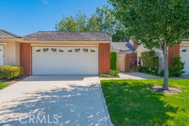 14 Featherwood