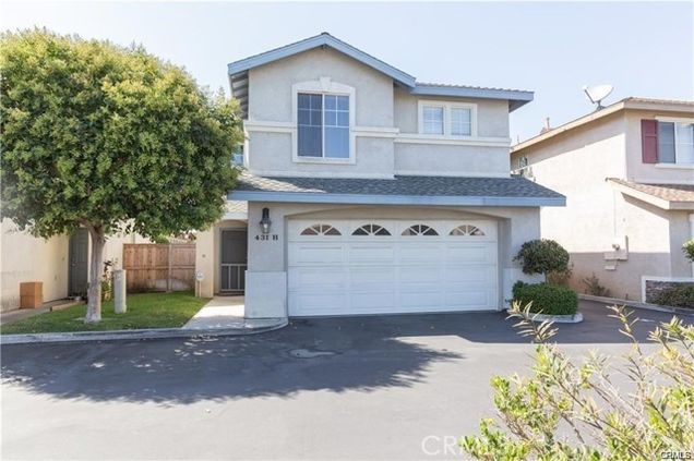 431 W Bay Street Unit H Costa Mesa, CA House Active - Photo 1 of 24. Opens carousel modal