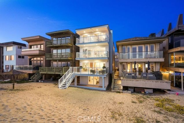 105 Surfside Avenue