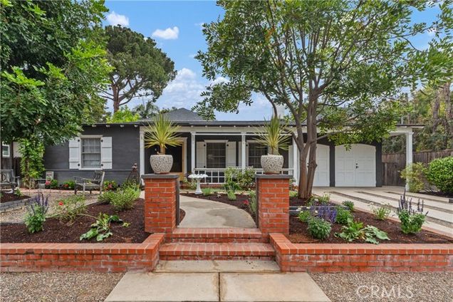 411 Edgewood Road