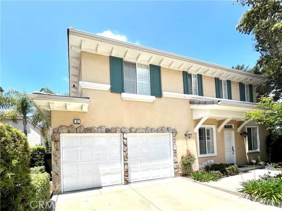 52 Danbury Lane Irvine, CA Condo Active - Photo 1 of 17. Opens carousel modal