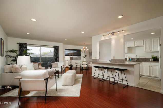 266 S Madison Avenue Unit 105