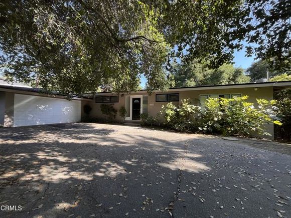 1920 Orchard Lane La Canada Flintridge, CA House Active - Photo 1 of 20. Opens carousel modal