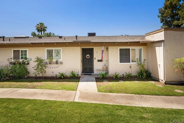 1233 Green Garden Dr Unit 3