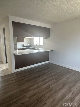 609 S Meyler Unit 7 San Pedro (los Angeles), CA Apartment Active - Photo 1 of 8. Opens carousel modal