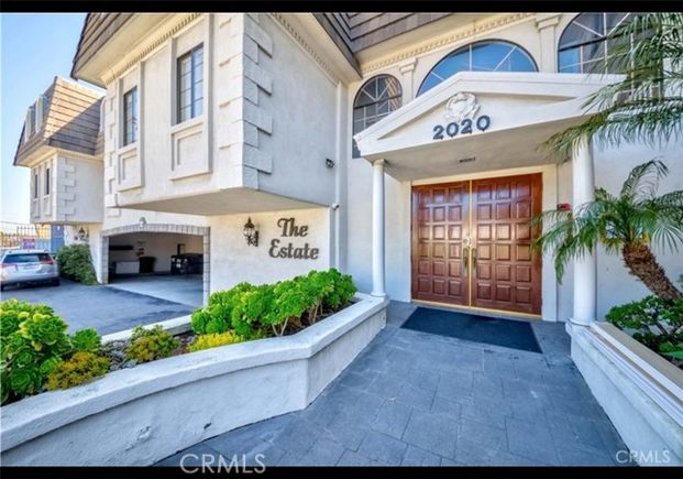 2020 S Western Avenue Unit 22 San Pedro (los Angeles), CA Condo Active - Photo 1 of 20. Opens carousel modal