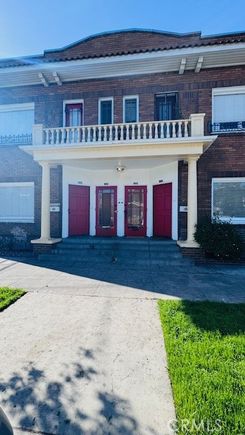 324 W 9th Street Long Beach, CA Multifamily Active - Photo 1 of 11. Opens carousel modal