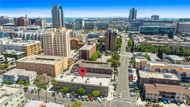 354 Chestnut Avenue Unit 31 Long Beach, CA House Active - Photo 1 of 22. Opens carousel modal
