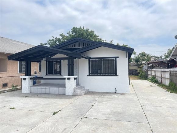 424 E 60th Street Los Angeles, CA House Pending - Photo 1 of 8. Opens carousel modal