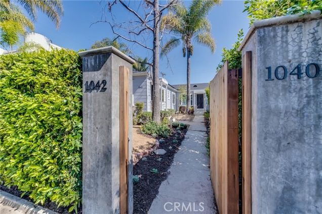 1040 Havenhurst Drive West Hollywood, CA Multifamily Active - Photo 1 of 24. Opens carousel modal