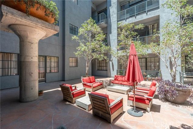 420 S San Pedro Street Unit 218 Los Angeles, CA Apartment Active - Photo 1 of 23. Opens carousel modal