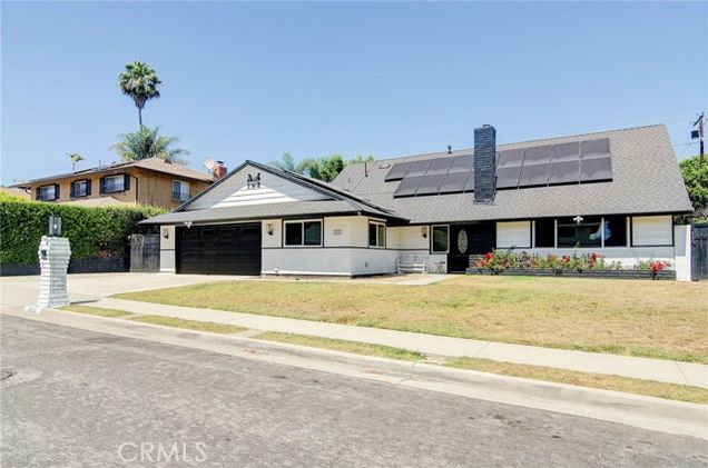 1523 Finegrove Avenue