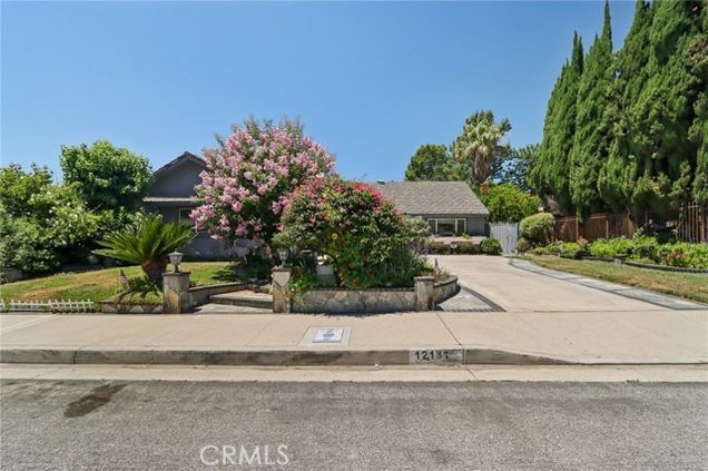 12131 Woodley Avenue