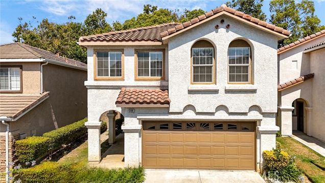 544 Hooper Ave Simi Valley, CA Condo Active - Photo 1 of 30. Opens carousel modal