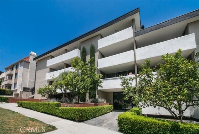 10633 Kinnard Avenue Unit 1