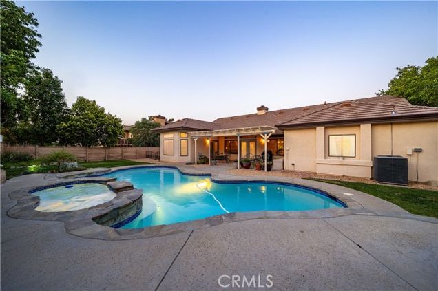 42237 Round Hill Drive