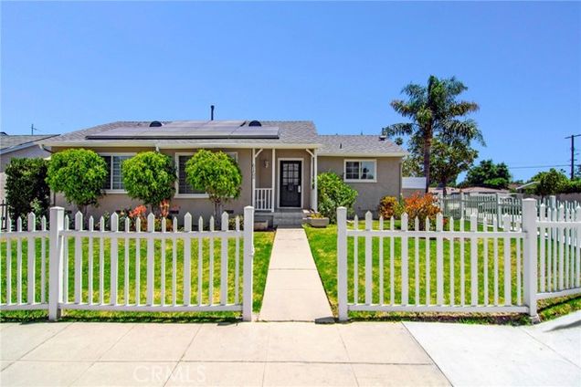 6152 Tampa Avenue Tarzana (los Angeles), CA House Active - Photo 1 of 35. Opens carousel modal