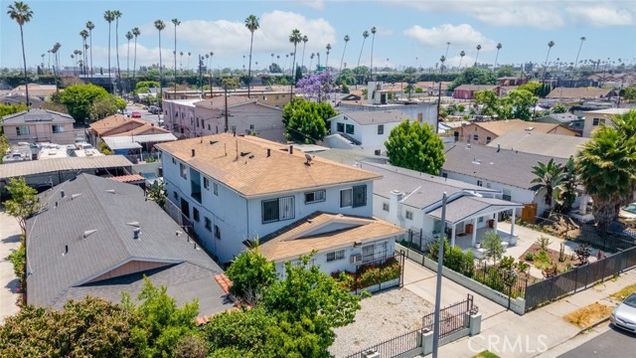 6606 Denver Avenue Los Angeles, CA Multifamily Active - Photo 1 of 14. Opens carousel modal