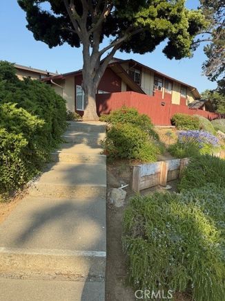 444 Corcoran Avenue Unit 4