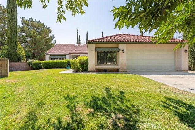 44204 Galion Avenue Lancaster, CA House Active - Photo 1 of 37. Opens carousel modal