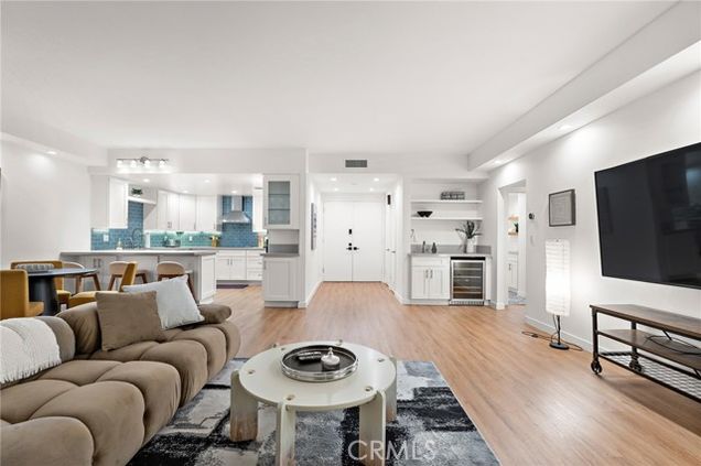 321 S San Vicente Boulevard Unit 507 Los Angeles, CA Apartment Active - Photo 1 of 30. Opens carousel modal