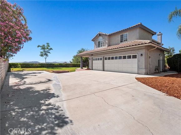 22325 Mandarin Lane Saugus (santa Clarita), CA House Active - Photo 1 of 35. Opens carousel modal