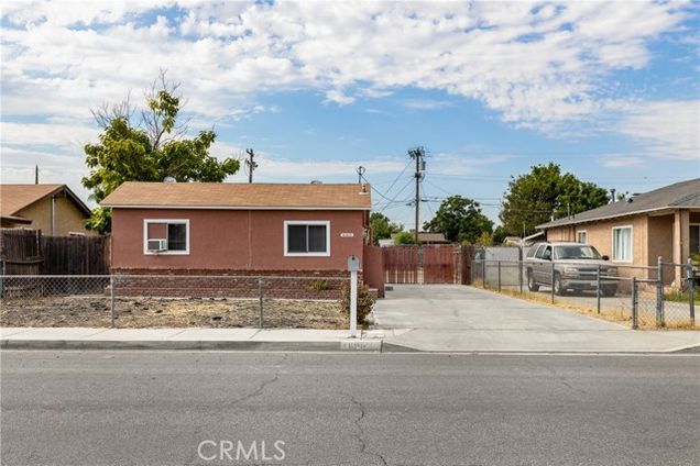 460 E 2nd Street San Jacinto, CA House Sold - Photo 1 of 40. Opens carousel modal