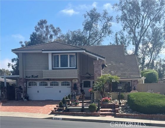22191 Apache Drive