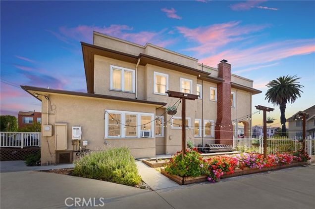 2754 Kenwood Avenue Los Angeles, CA House Active - Photo 1 of 60. Opens carousel modal