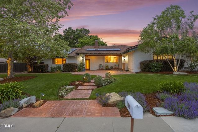 1109 Daly Road