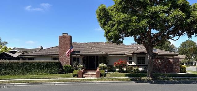 2200 Eastridge Court Oxnard, CA House Contingent - Photo 1 of 40. Opens carousel modal