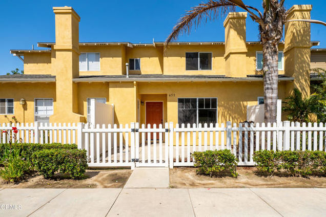 653 S B Street Oxnard, CA Condo Sold - Photo 1 of 28. Opens carousel modal
