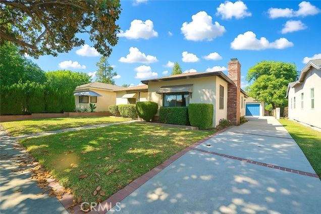 30 North Vega Street